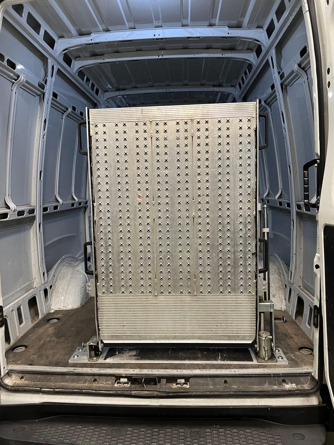 Oprijplaat Rij plaat Rijplaat Invalide oprijklep DRAAIBAAR, Gebruikt, -, -, Ophalen of Verzenden