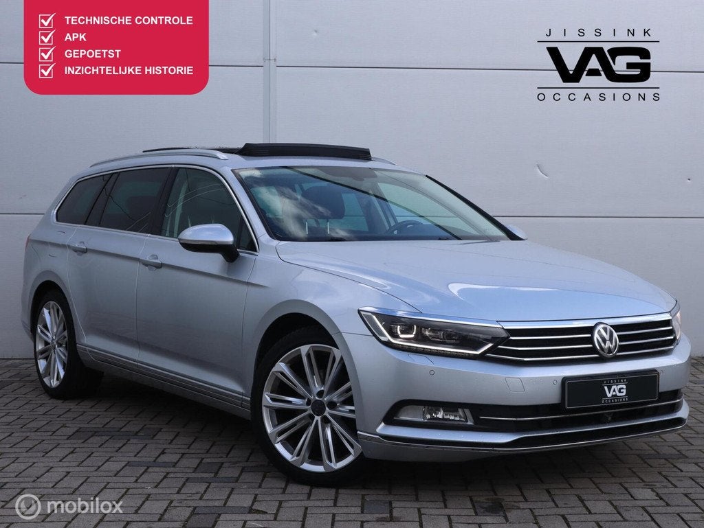 Volkswagen Passat 1.4 TSI Highline Leer Pano LED 360 Camera, Voorwielaandrijving, Gebruikt, 4 cilinders, Handgeschakeld
