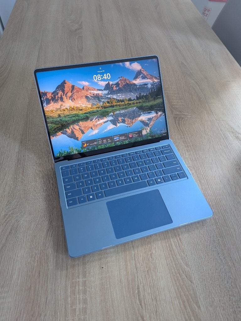 Microsoft Surface Laptop 7, 16GB RAM, Snapdragon X Plus (10), Computers en Software, Windows Laptops, Ophalen, Qwerty, Snapdragon X Plus