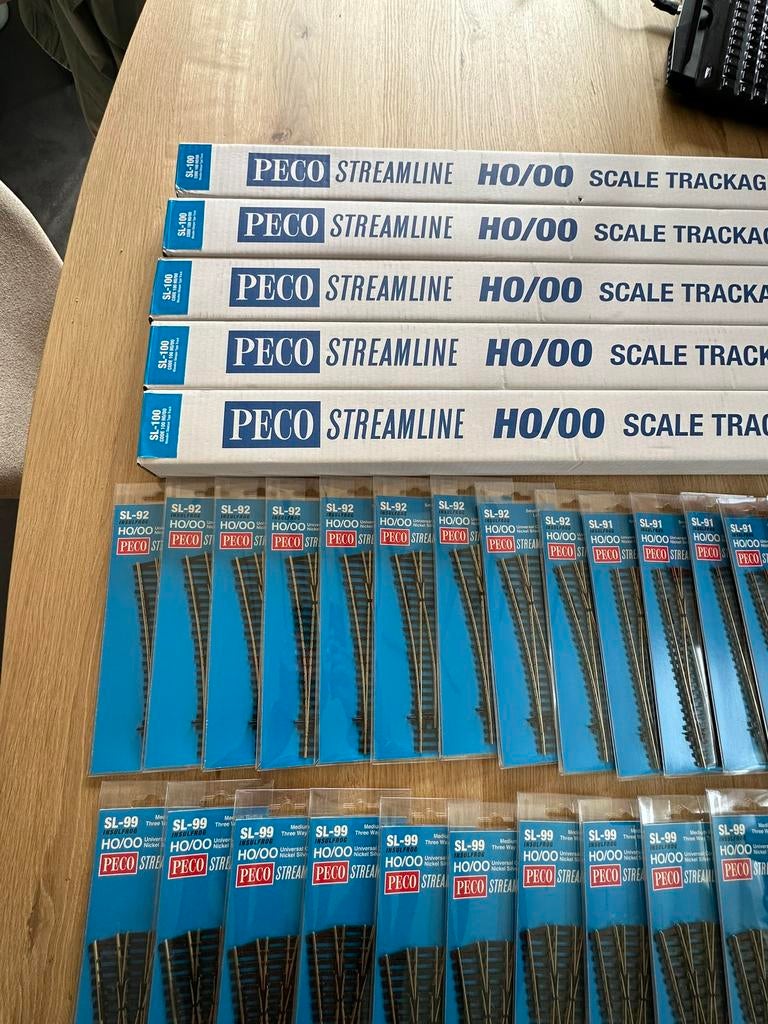Peco Code 100 railpakket flexrails wissels aandrijvingen enz, Hobby en Vrije tijd, Modeltreinen | H0, Overige merken, Gelijkstroom