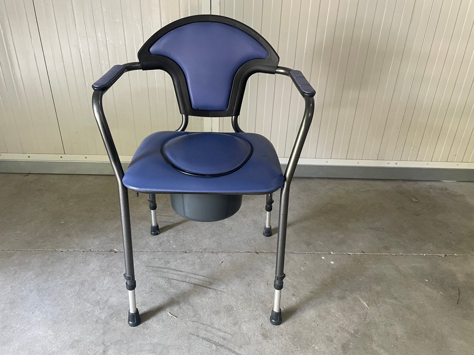 Po stoel   Toiletstoel  postoel, Ophalen, Gebruikt