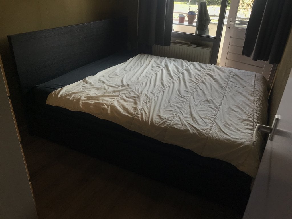 Ikea MALM bedframe en LÖNSET lattenbodems, Ophalen, Zwart, Tweepersoons, Zo goed als nieuw