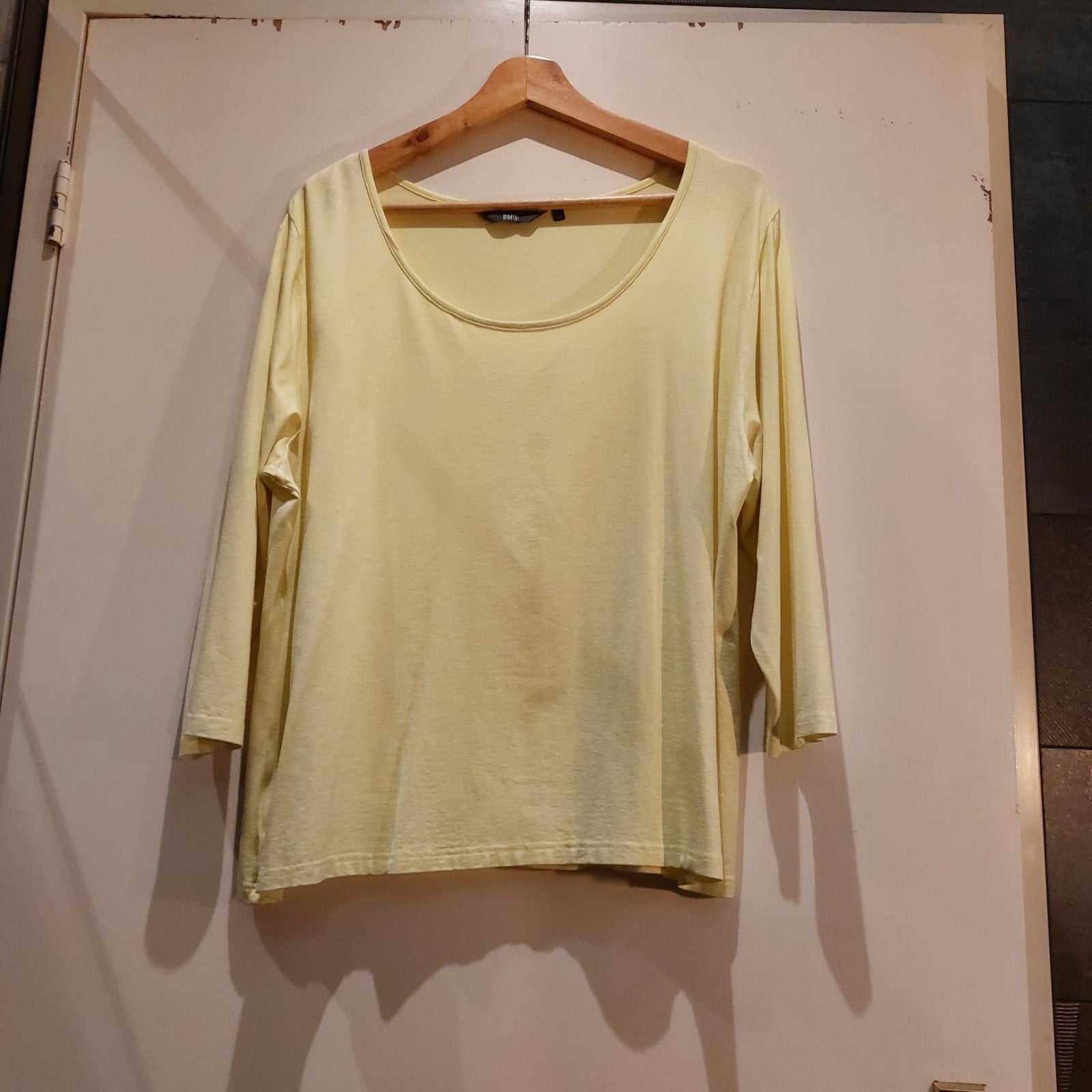 T-Shirt van het merk Rimini.  Maat XL/1, Kleding | Dames, Grote Maten, Verzenden, Rimini, Geel, Shirt of Top