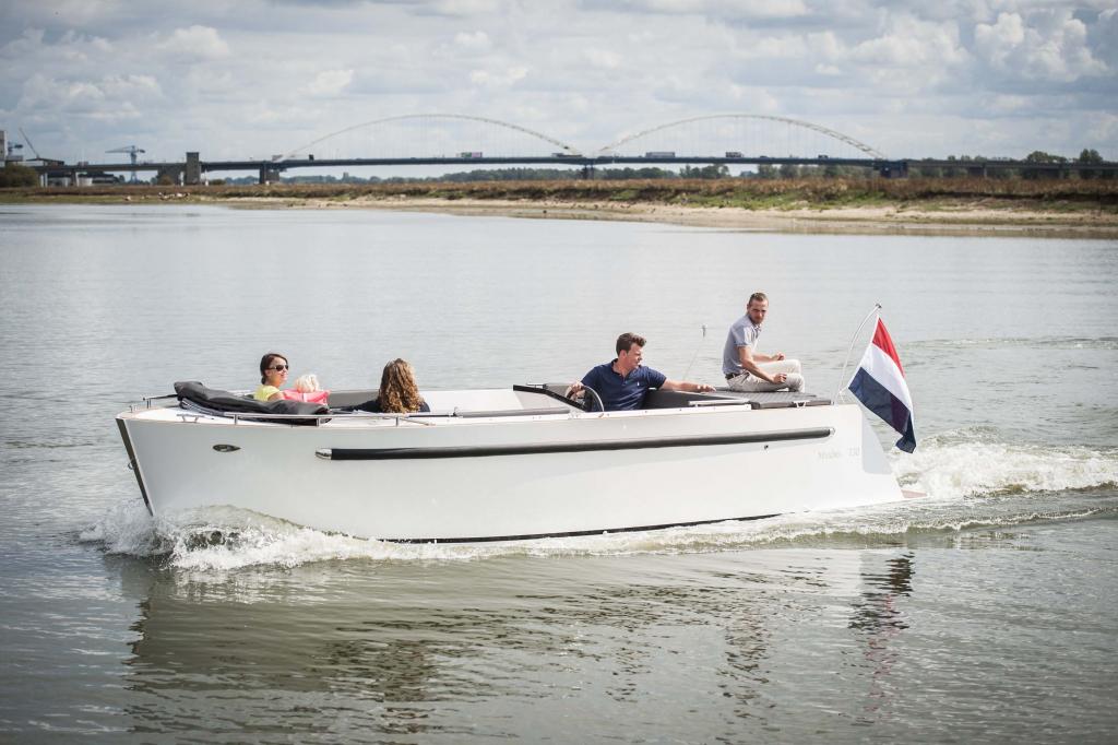 Maxima 730 Tender | Zelf samenstellen vanaf 31.950,-, Watersport en Boten, Sloepen, Nieuw, Overige brandstoffen, Polyester