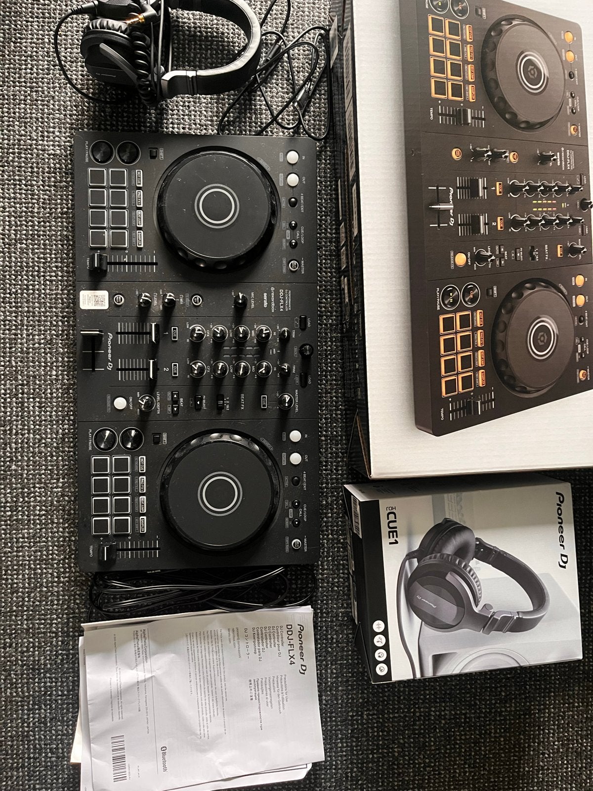 Pioneer DDJ-FLX4 met koptelefoon als nieuw, Ophalen of Verzenden, Zo goed als nieuw, Dj-set, Pioneer