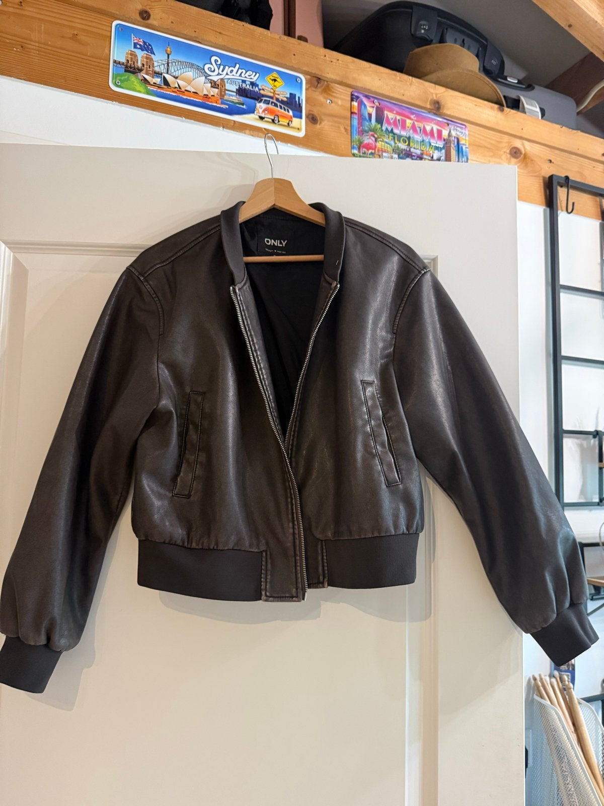 Only nep leren zomerjas maat M, Kleding | Dames, Ophalen of Verzenden, Zo goed als nieuw, Maat 38/40 (M), Bruin