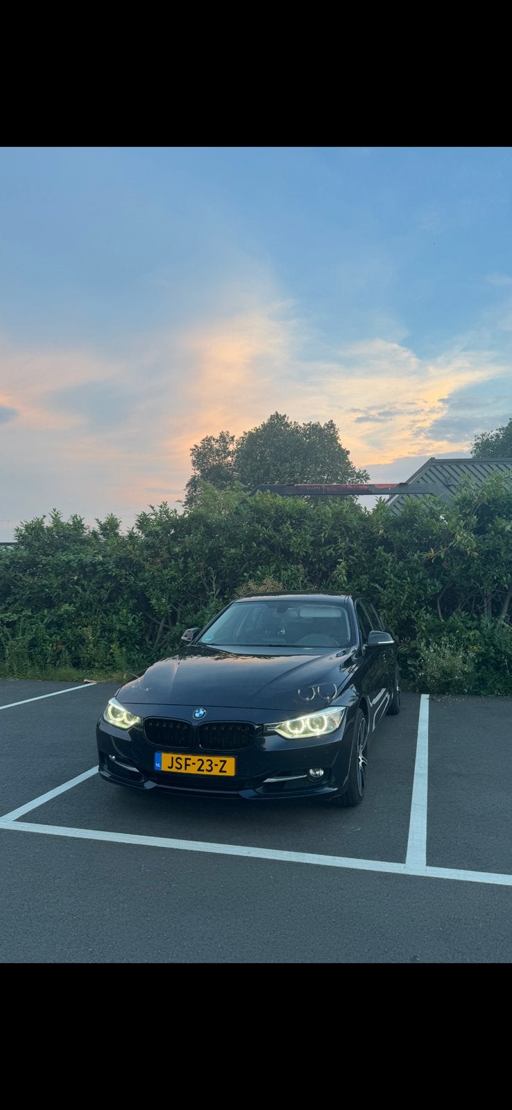 BMW 320i f30 2012 automaat, Achterwielaandrijving, 4 cilinders, Blauw, Particulier