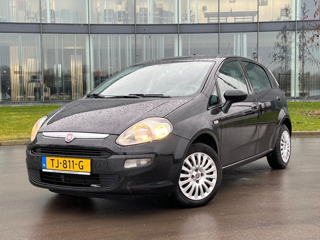 Fiat Punto Evo 1.4 Dynamic AIRCO LAGE KM NW APK, Auto's, Voorwielaandrijving, 4 cilinders, 400 kg, Zwart