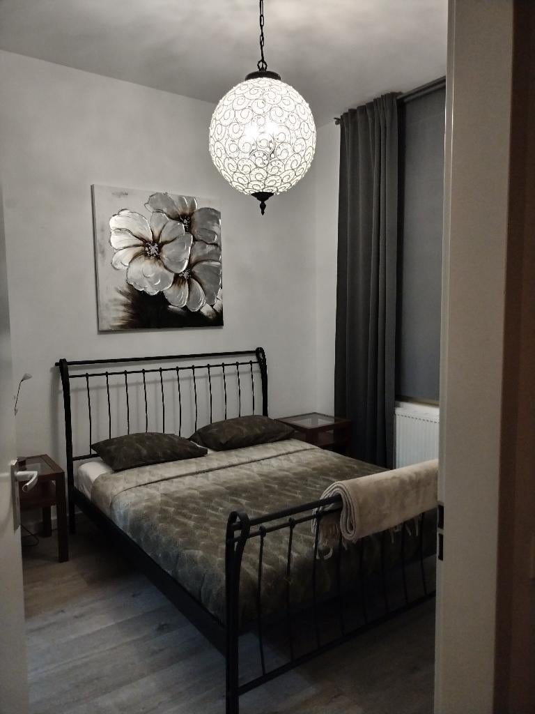 Bed, Huis en Inrichting, Slaapkamer | Bedden, Ophalen, Overige kleuren, Tweepersoons, 200 cm