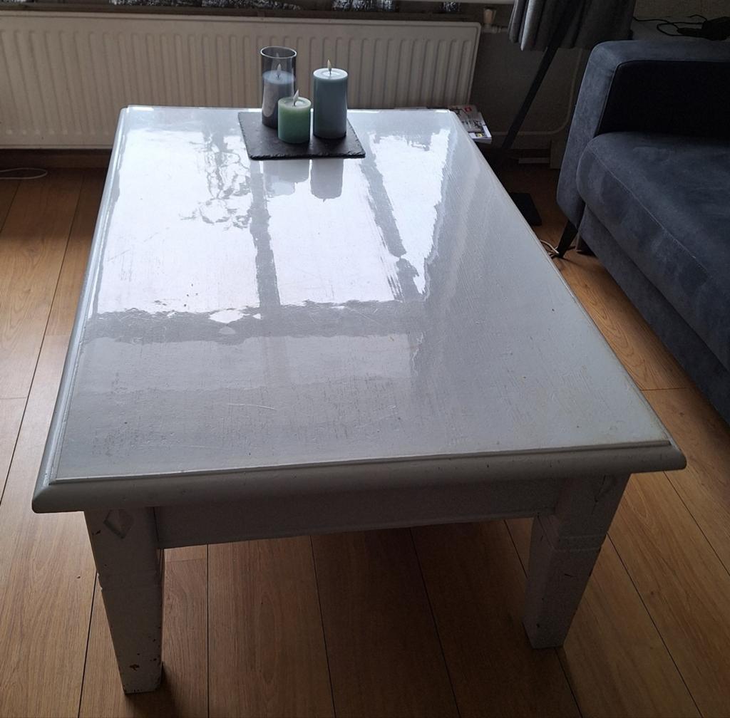 Gratis op te halen. Salontafel van oorsprong oud grenen, Ophalen, Gebruikt, 100 tot 150 cm, 50 tot 100 cm