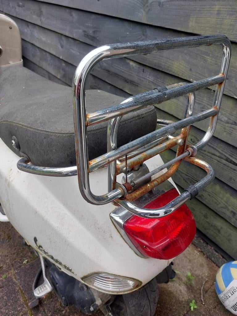Bagagerek Vespa S of LX chroom, Ophalen of Verzenden, Gebruikt, Overige typen, Vespa