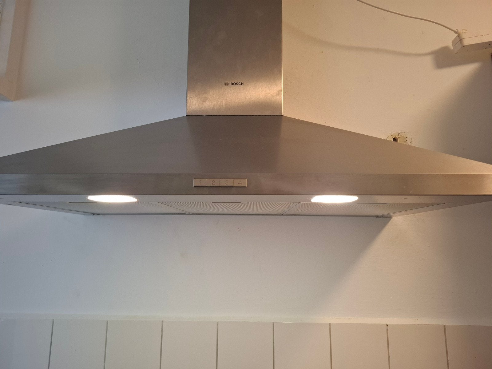 Bosch DWP96BC50 Afzuigkap – 90 cm – RVS – €150 vast, Witgoed en Apparatuur, Afzuigkappen, Gebruikt, Vrijstaand, Wandschouwkap