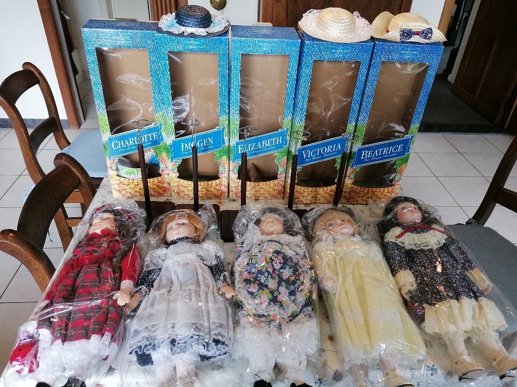 Verzameling Porseleinen poppen, Ophalen of Verzenden, Nieuw, Pop