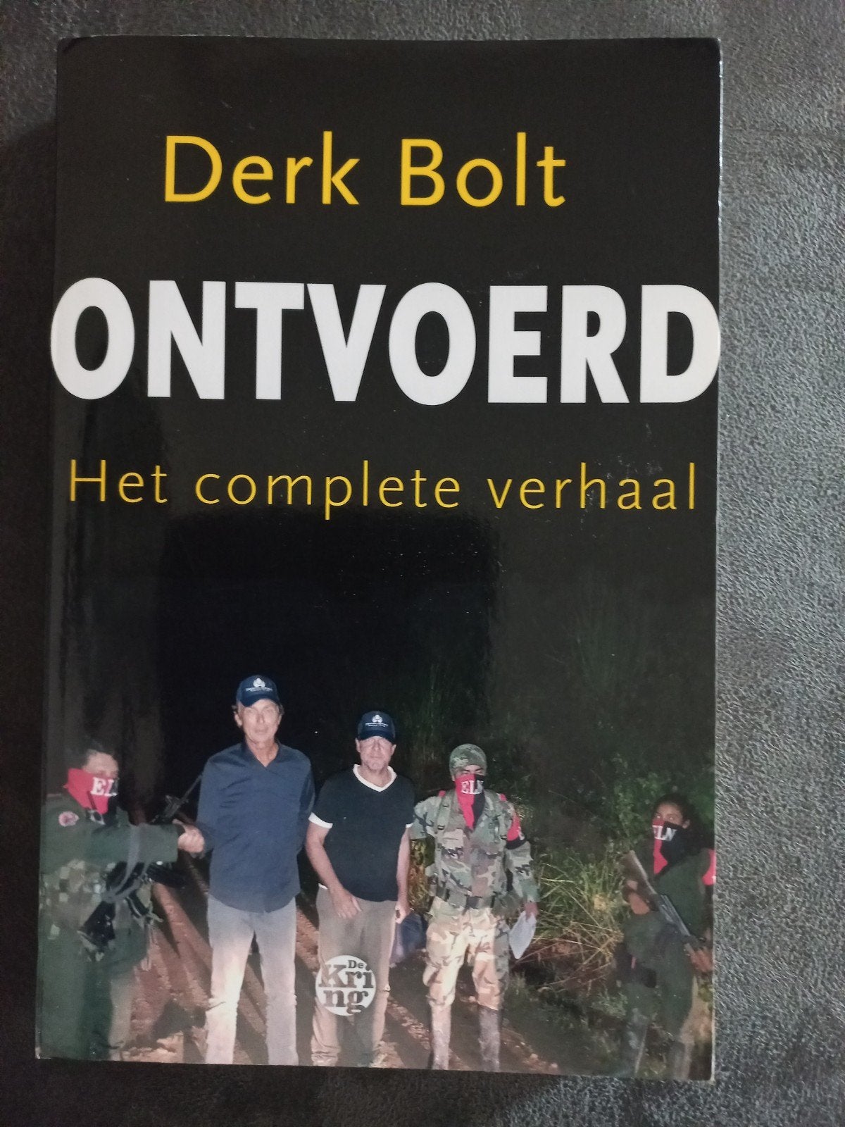 Ontvoerd - Derk Bolt - Het complete verhaal, Ophalen