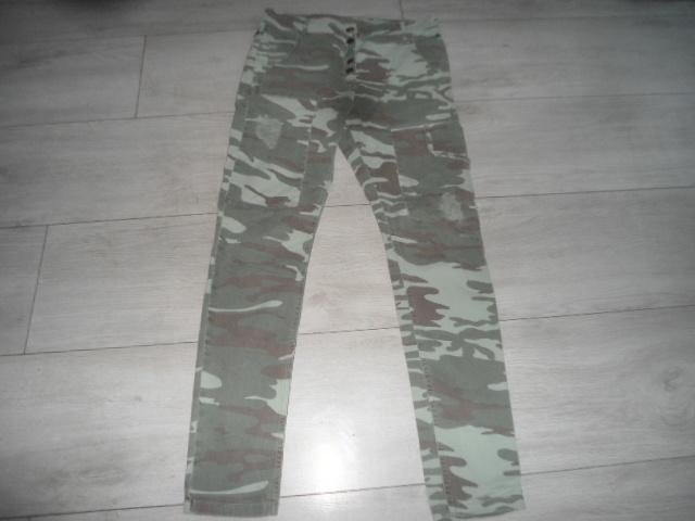 Isla Ibiza; Slim fit camouflage broek; maat M, Maat 38/40 (M), Ophalen of Verzenden, Zo goed als nieuw, Isla Ibiza