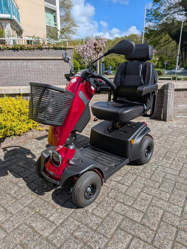 Scootmobiel FreeRider Cheetah 4 Delux - Bijna nieuw!, Diversen, Brommobielen en Scootmobielen, Ophalen, Zo goed als nieuw, 16 km/u of meer