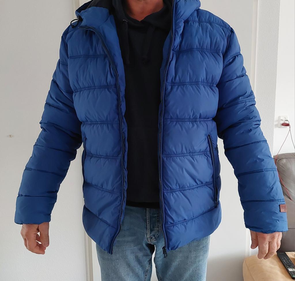 Mooie blauwe jas van Jack&Jones in maat XL., Kleding | Heren, Jassen | Winter, Blauw, Maat 56/58 (XL), Ophalen of Verzenden, Gedragen