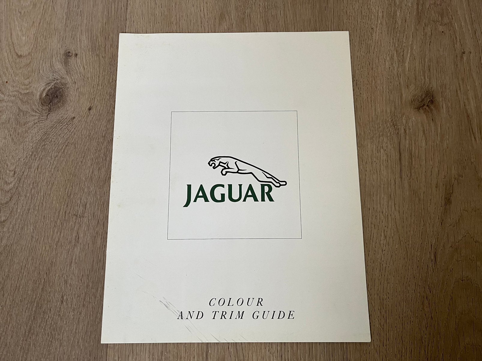 Dolder Jaguar Colour and trim guide 1990, Ophalen of Verzenden, Zo goed als nieuw