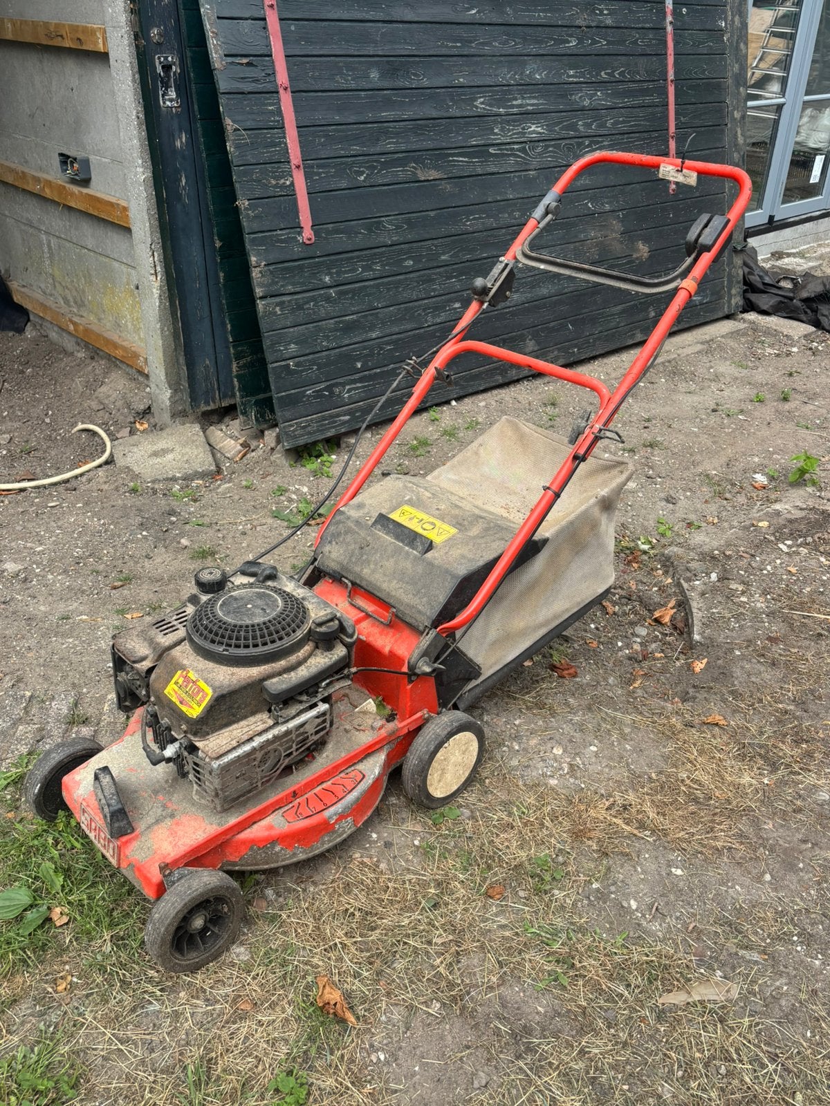 Grasmaaier SABO, Tuin en Terras, Grasmaaiers, Ophalen, Zo goed als nieuw
