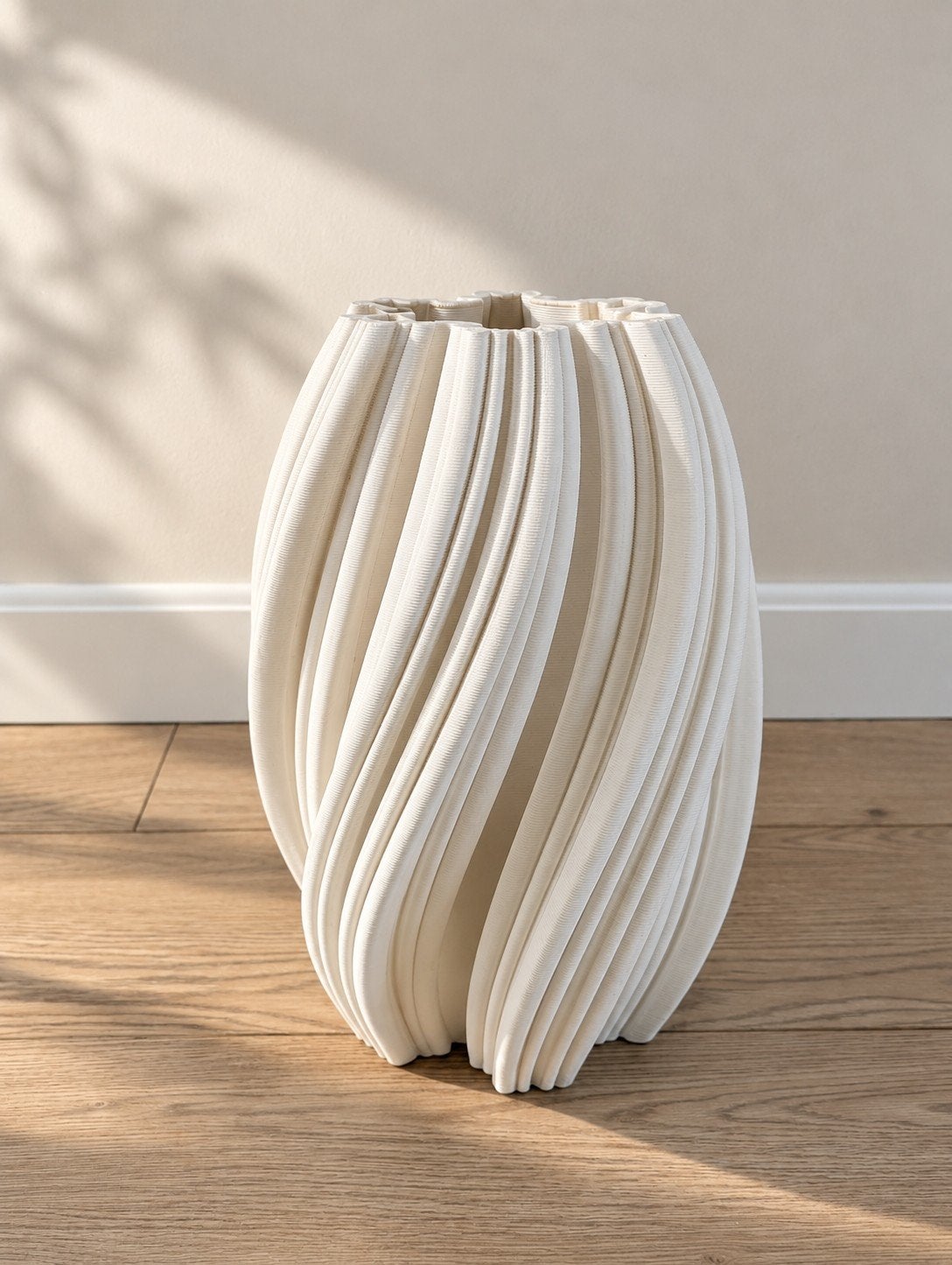 Designer keramieken vaas – 30 cm, Huis en Inrichting, Ophalen of Verzenden, Zo goed als nieuw, Steen/keramiek, Wit