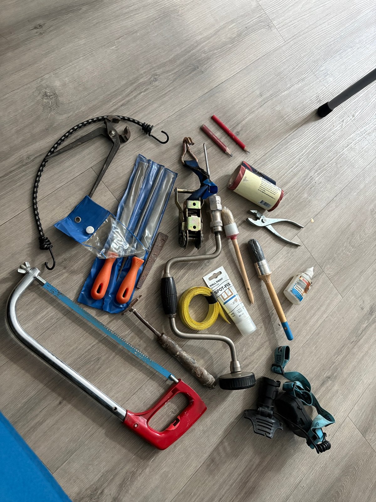 veel handgereedschap, Ophalen of Verzenden, Zo goed als nieuw