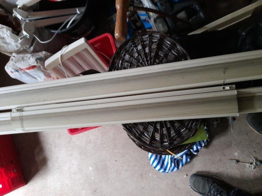 4 stuks jaloezieen, Ophalen, Gebruikt, Crème