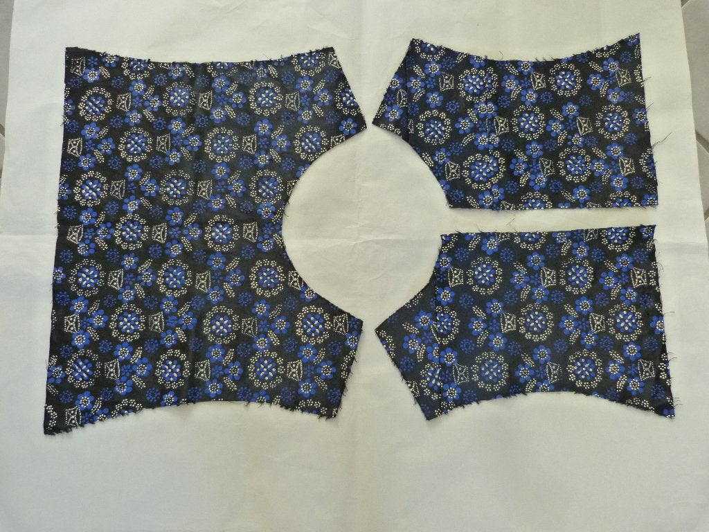 geknipte kraplap voor klederdracht - blauw/wit stipwerk, Ophalen of Verzenden