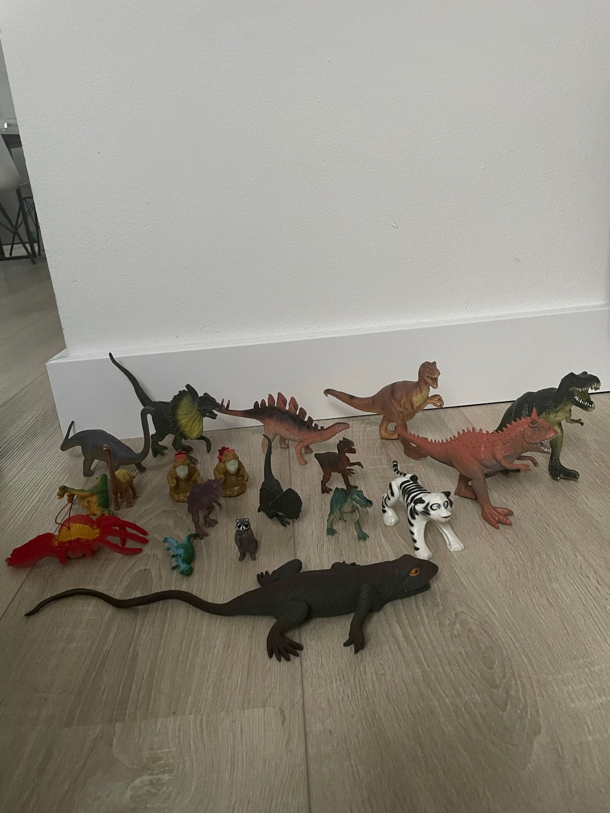 Grote verzameling dinosaurus en reptiel speelgoedfiguren, Ophalen of Verzenden, Zo goed als nieuw
