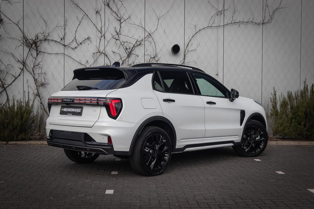 Lynk & Co 01 1.5 More | Adaptieve Cruise Control | Dodehoekd, Auto's, Lynk & Co, 12 maanden, 4 cilinders, 1898 kg, Wit