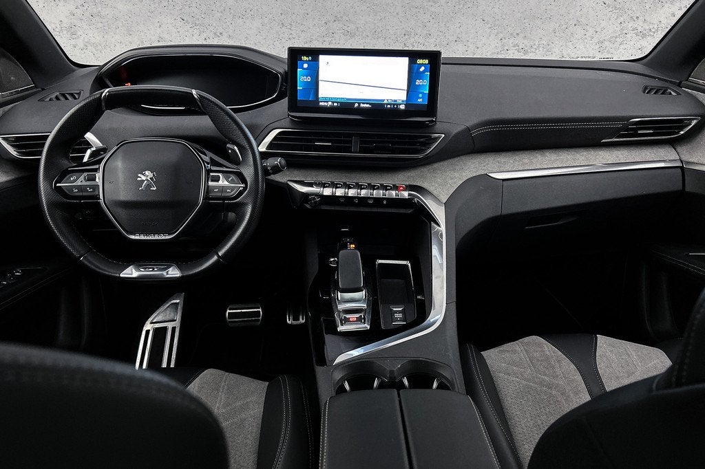 Peugeot 3008 1.6 HYbrid 225 GT Black Pack | Panoramadak | Ad, Gebruikt, 4 cilinders, Leder en Stof, 1725 kg