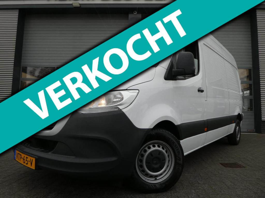 Mercedes-Benz Sprinter 215 CDI L2H2 Airco, Camera, Navigatie, Auto's, Bestelauto's, Bedrijf, Te koop, ABS, Achteruitrijcamera