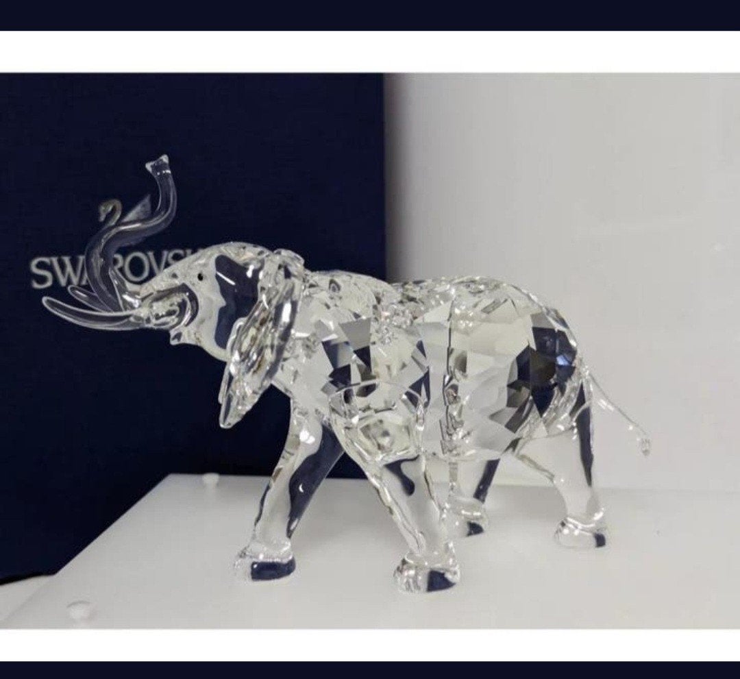 Swarovski Olifant groot nieuw, Verzamelen, Swarovski, Ophalen of Verzenden, Nieuw, Figuurtje