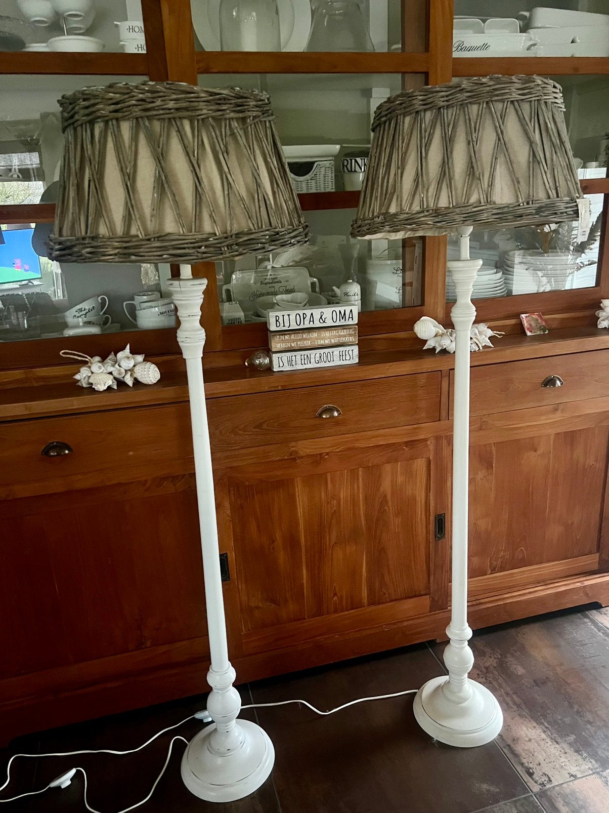 Lamp met kap, Huis en Inrichting, Lampen | Vloerlampen, Ophalen, Zo goed als nieuw, 150 tot 200 cm