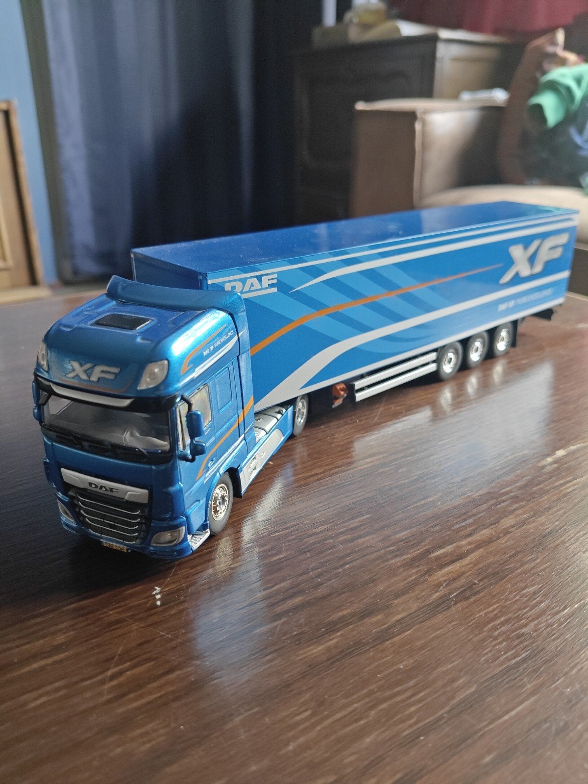 DAF Tekno DAF XF 530 Miniatuur Vrachtwagen, Kinderen en Baby's, Ophalen of Verzenden, Zo goed als nieuw
