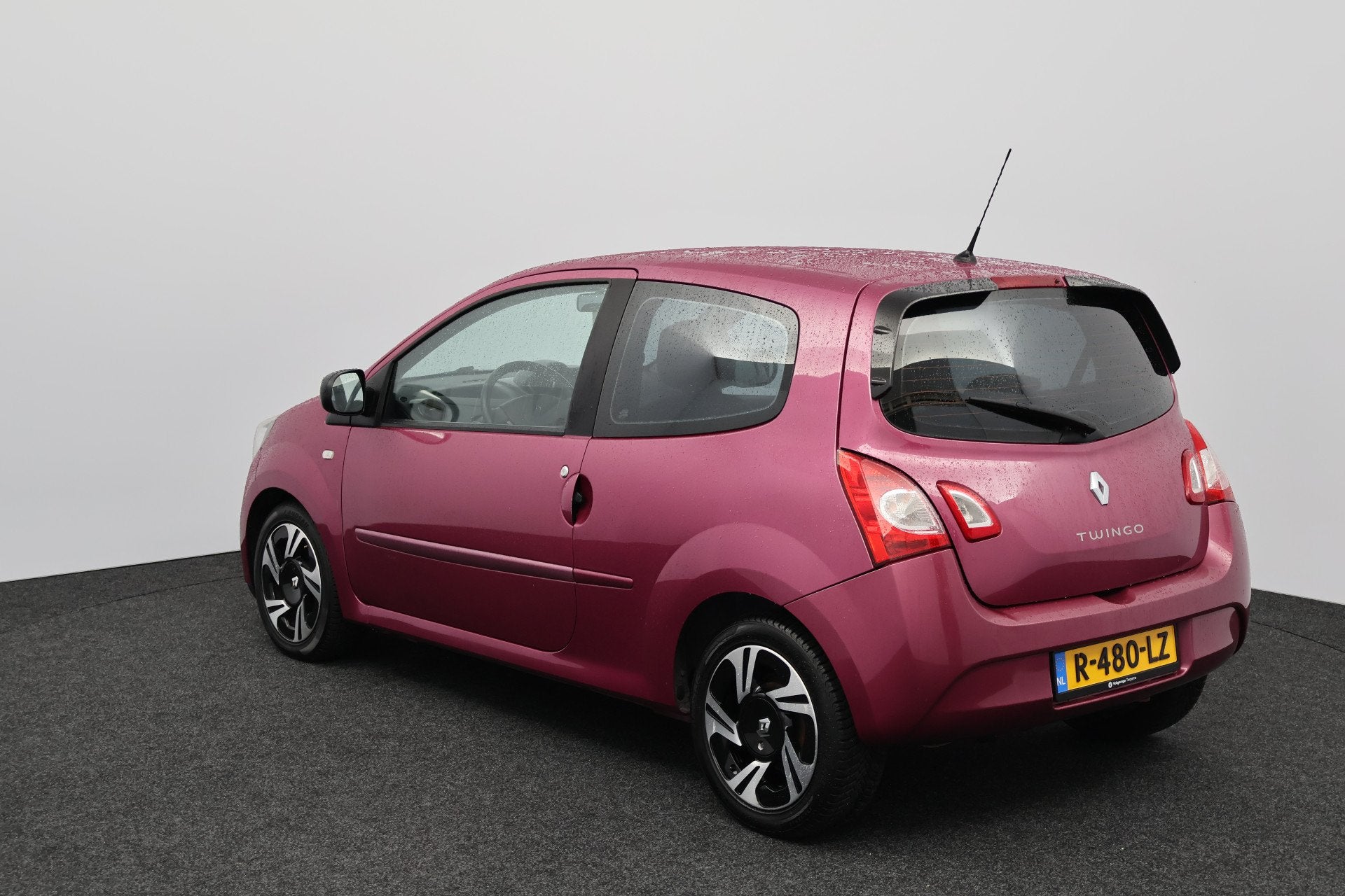 Renault Twingo 1.2 16V Authentique/ D-Riem verv: 93.000 KM!/, Auto's, Voorwielaandrijving, Gebruikt, Zwart, 4 stoelen