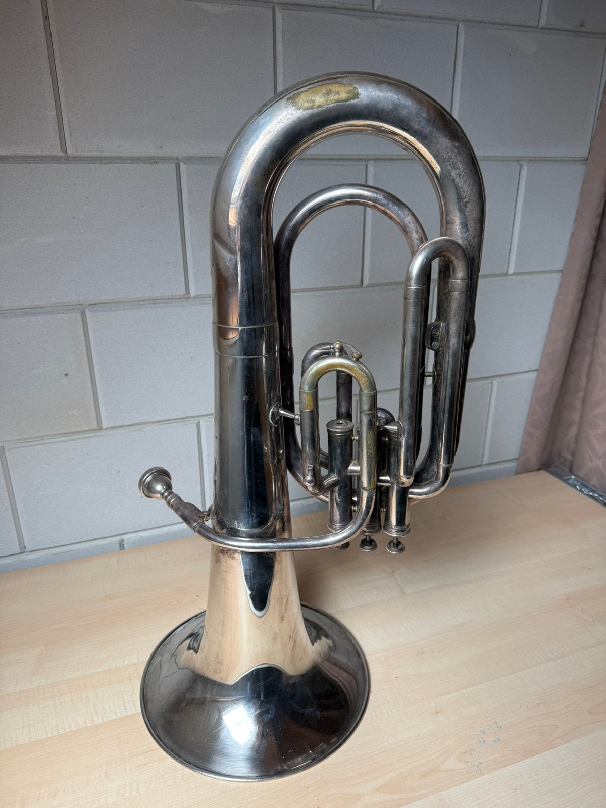 Antoine Courtois Paris bariton / euphonium, Muziek en Instrumenten, Blaasinstrumenten | Tuba's, Ophalen, Gebruikt, Euphonium of Tenortuba