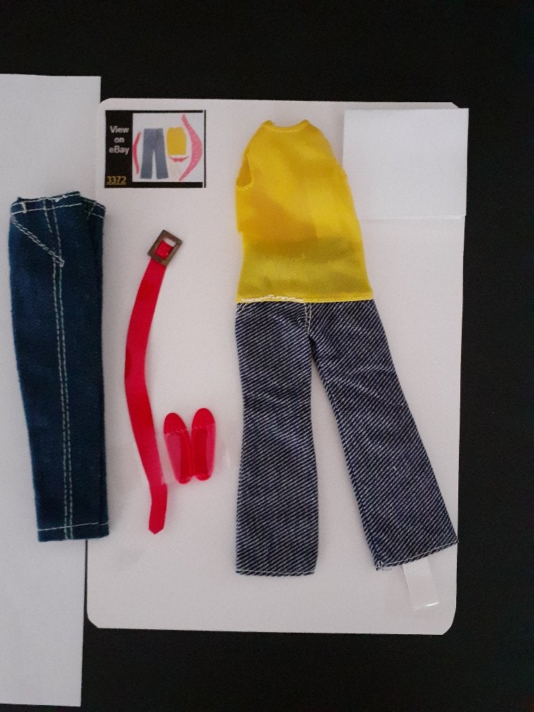 Barbie SKIPPER fashion "Fun Runners" (1972), Ophalen of Verzenden, Zo goed als nieuw, Kleertjes