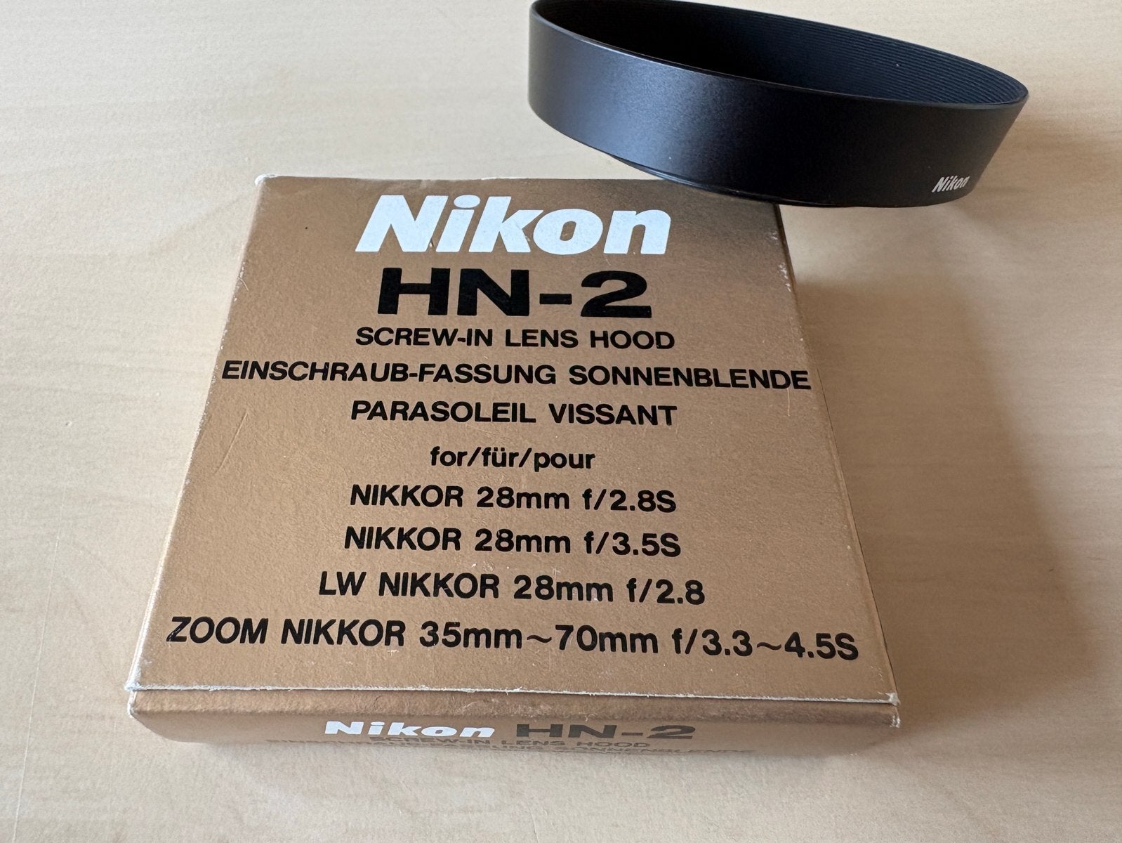 Nikon HN-2 Metalen Schroef Zonnekap voor div. Nikkor lenzen, Minder dan 50 mm, Overige typen, Ophalen of Verzenden, Zo goed als nieuw