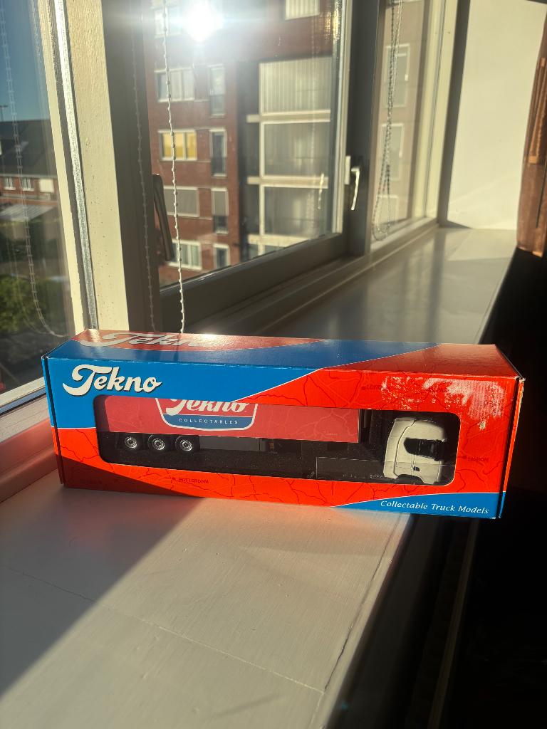 Tekno truck 1:50 + doos, Ophalen of Verzenden, Nieuw, Bus of Vrachtwagen, Tekno