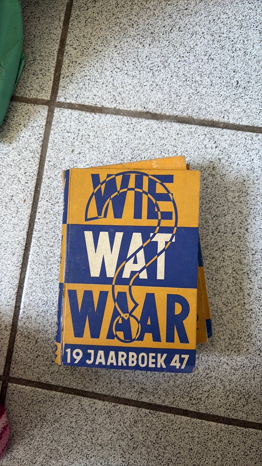Wie wat waar 1947 jaarboekje, Ophalen of Verzenden, Zo goed als nieuw