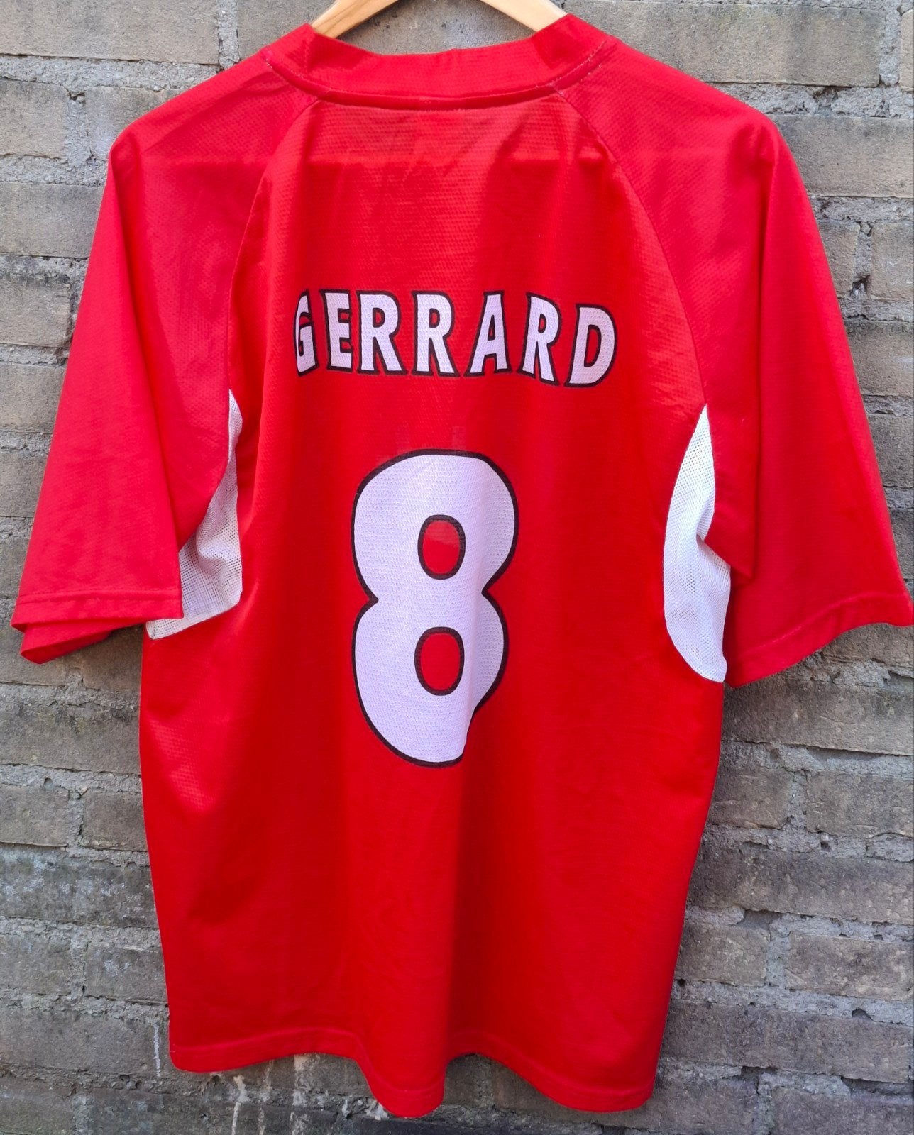 Steven Gerrard. Liverpool.  Maat XL., Ophalen of Verzenden, Zo goed als nieuw, Buitenlandse clubs, Shirt