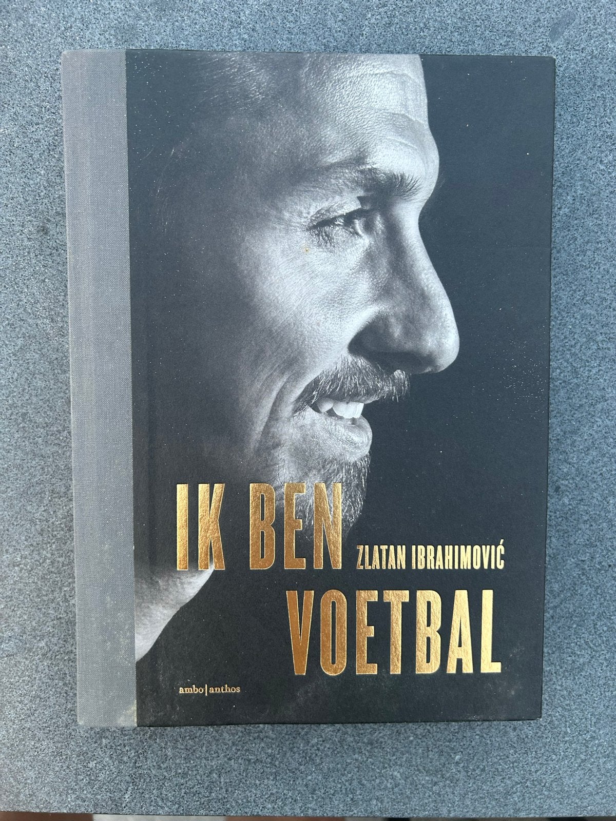 Boek: Ik Ben Voetbal - Zlatan Ibrahimović, Boeken, Sportboeken, Ophalen of Verzenden, Zo goed als nieuw, Balsport