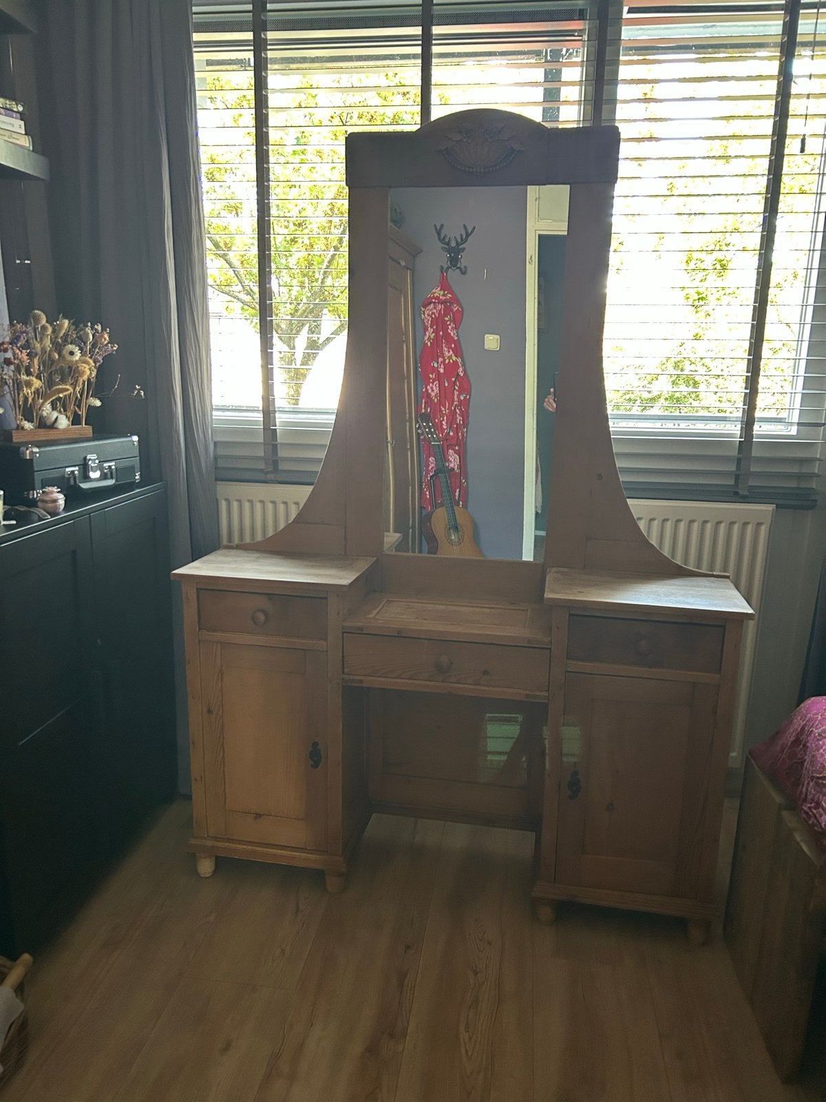 Antieke make-up kast / kaptafel met spiegel, Ophalen