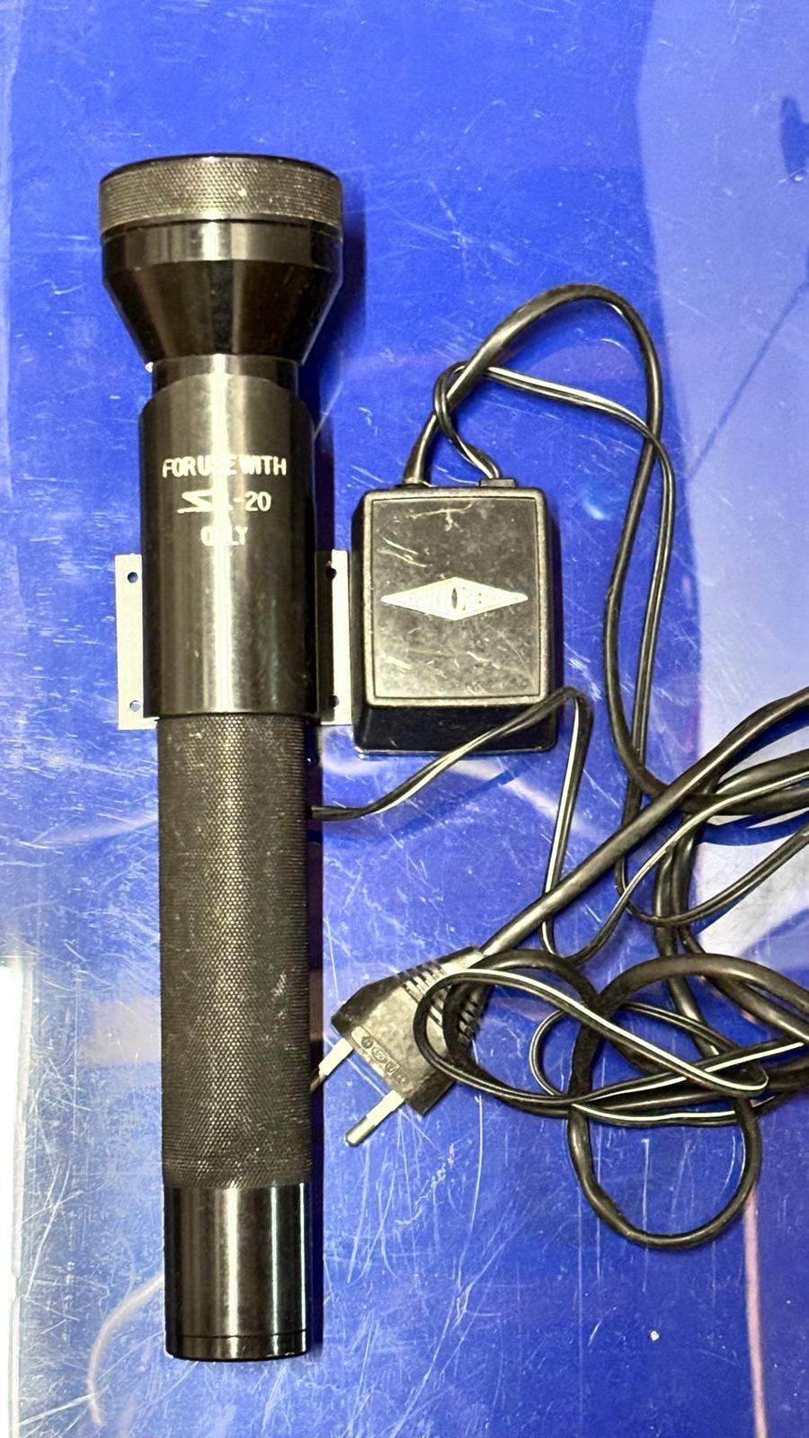 Streamlight SL-20 oplaadbare zaklamp, Ophalen of Verzenden, Zo goed als nieuw, Accu