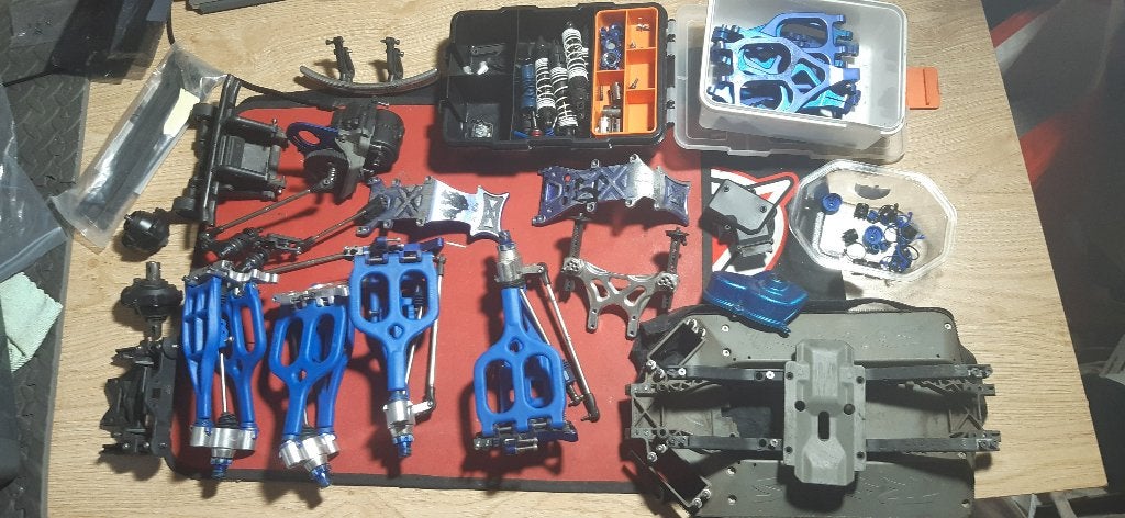 Traxxas e-maxx onderdelen, Ophalen of Verzenden, Gebruikt, Schaal 1:8, Auto offroad