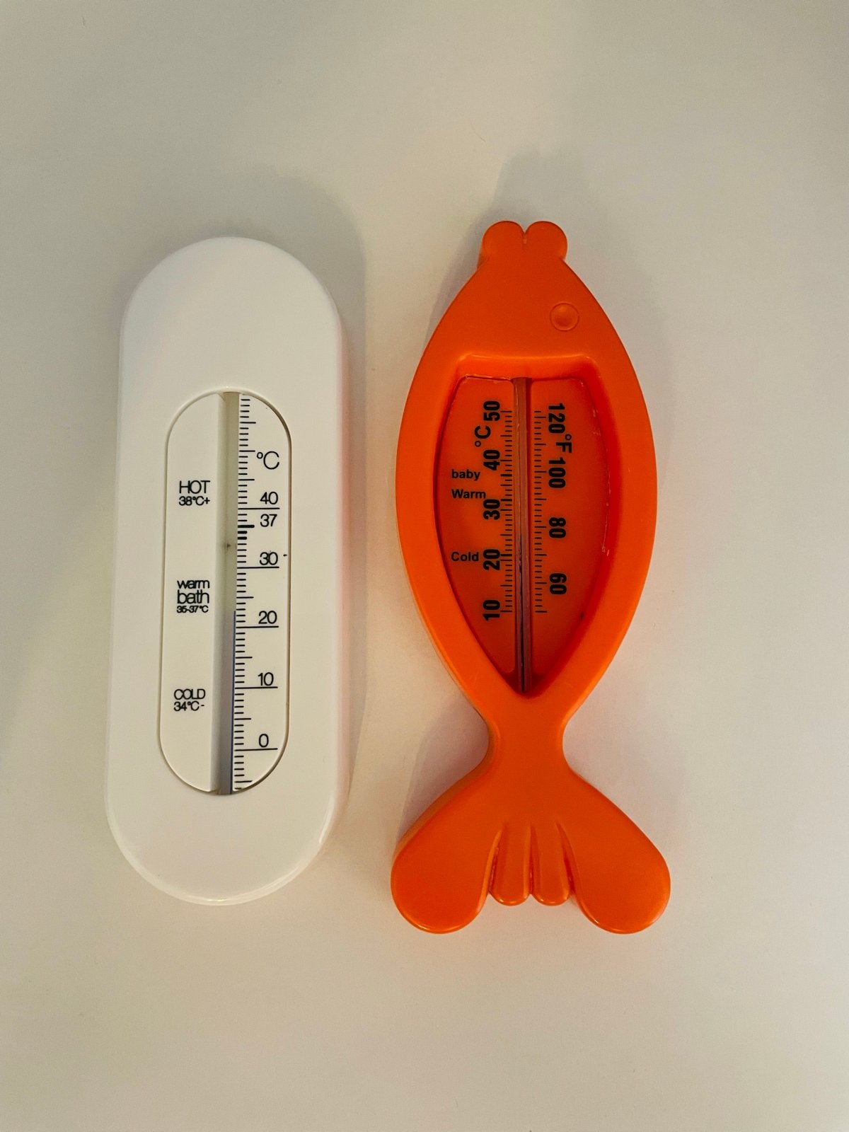 2x Badthermometer - Wit en Oranje Vis, Overige merken, Gebruikt, Overige typen, Ophalen of Verzenden