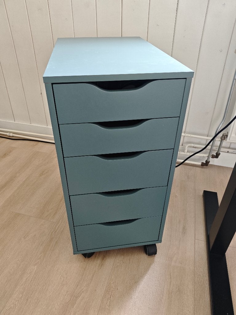 IKEA Alex Ladekast / Bureaukast Groen (incl. wielen), Huis en Inrichting, Ophalen, Minder dan 50 cm, 5 laden of meer, Zo goed als nieuw