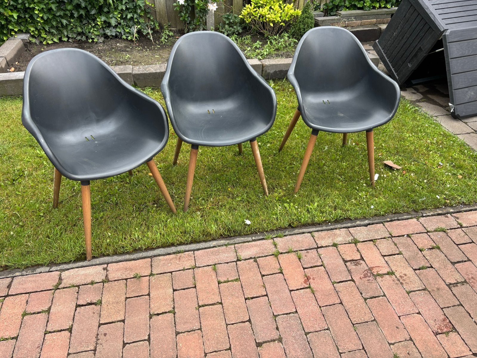 Gratis 3 stoelen, Ophalen, Gebruikt, Drie, Zwart