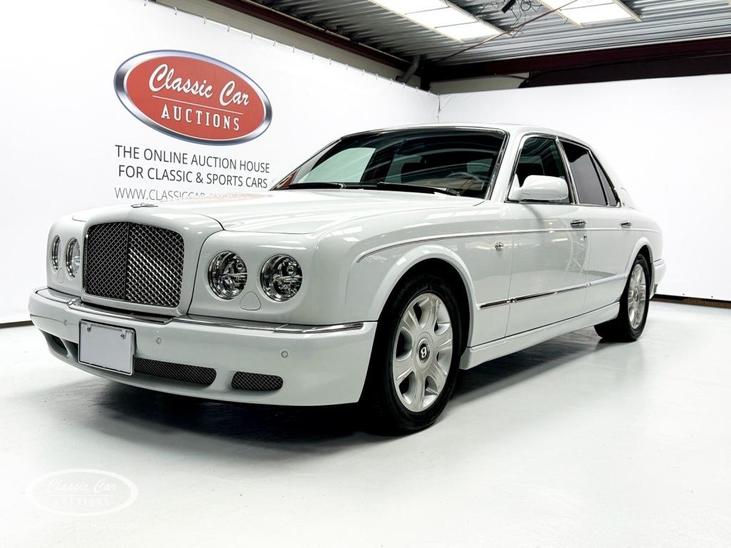 Bentley ARNAGE   - ONLINE AUCTION, Auto's, Bentley, Automaat, Gebruikt, Wit, Bedrijf