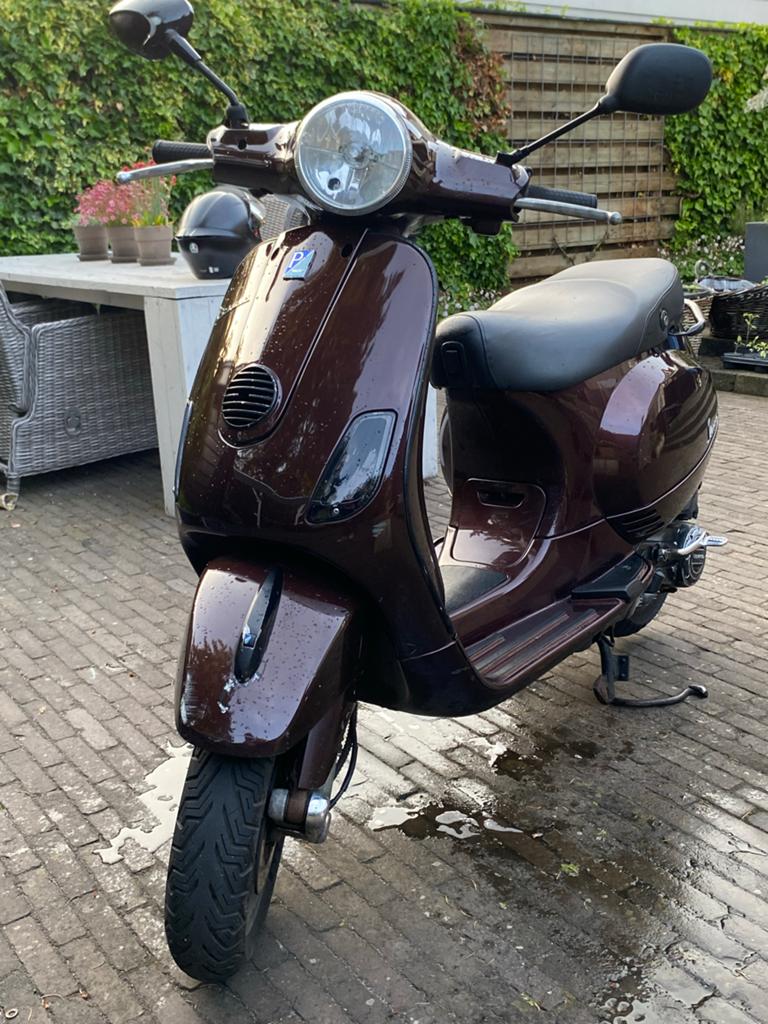 Vespa LX50 4t 4v Touring - Bruin - Gebruikt, Fietsen en Brommers, Scooters | Vespa, Gebruikt, Verzenden, Maximaal 45 km/u, Benzine